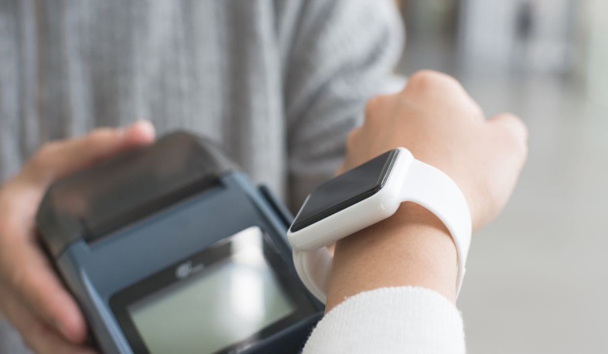 NFC (Near Field Communication)