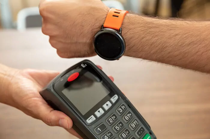 smartwatch-com-nfc