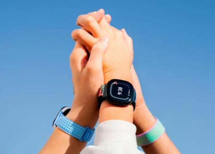 Fitbit Ace LTE